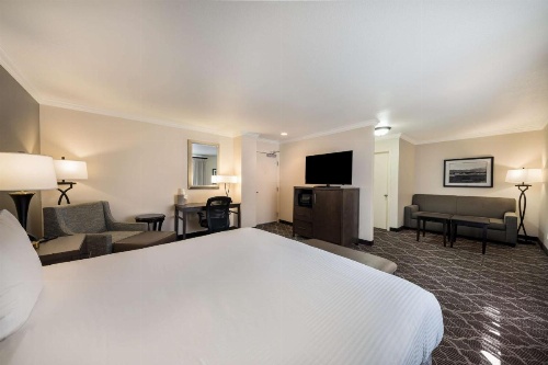 Best Western Danville Sycamore Inn image 7
